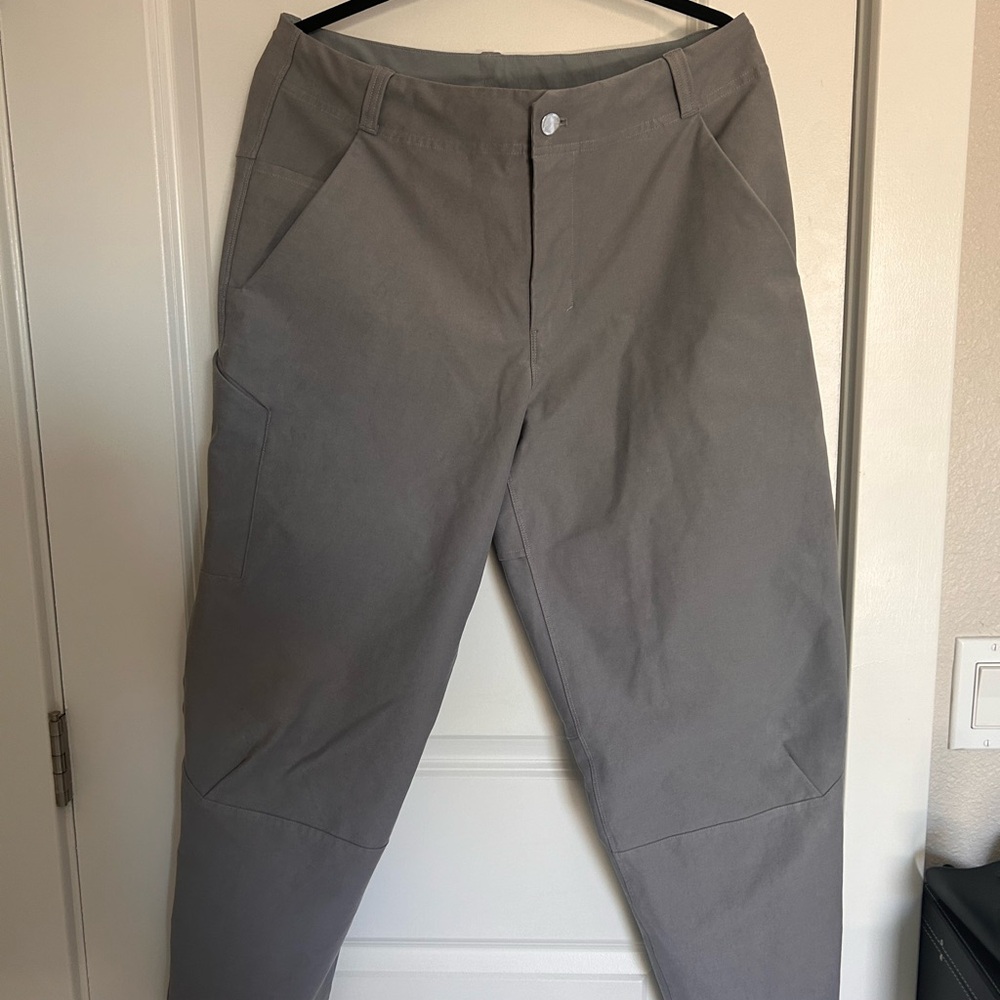 lululemon athletica Gray Chinos